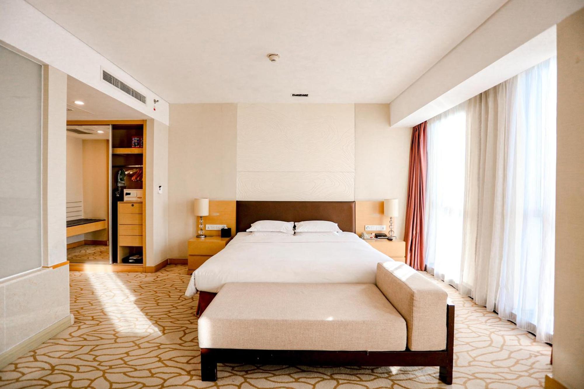 Radisson Hotel Tianjin Aqua City Екстериор снимка