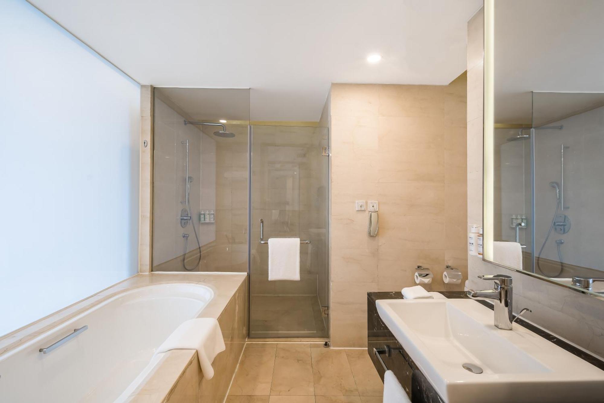 Radisson Hotel Tianjin Aqua City Екстериор снимка